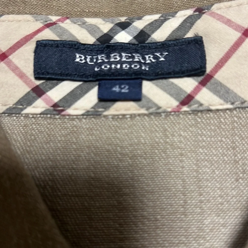 Top, - Picture 2 of 2